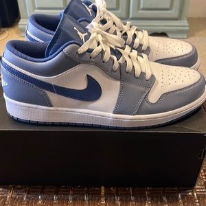 Air Jordan 1 Low